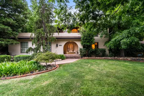 Exterior - 2535 Phil Ct, Redding, CA 96002 photo 3 of 19