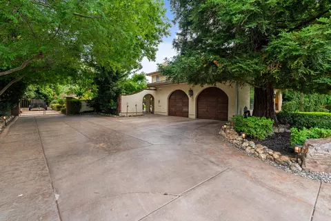 Exterior - 2535 Phil Ct, Redding, CA 96002 photo 19 of 19