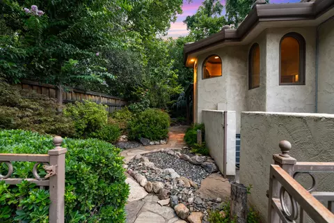 Exterior - 2535 Phil Ct, Redding, CA 96002 photo 11 of 19