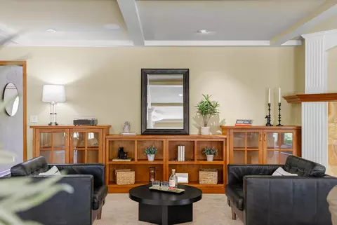 Living - 2535 Phil Ct, Redding, CA 96002 photo 1 of 8