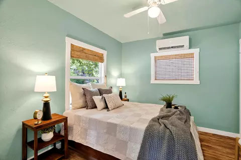 Bedroom - 2252 Waldon St, Redding, CA 96001 photo 1 of 5