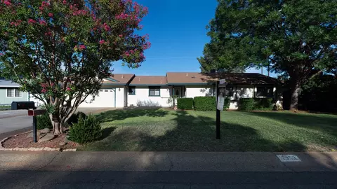 7353 Amigo Way, Redding, CA 96002