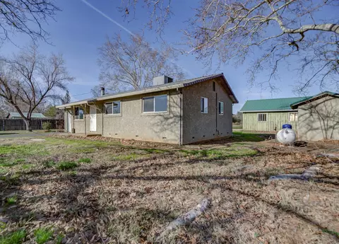 20882 Fig Tree Ln, Redding, CA 96002 photo 9