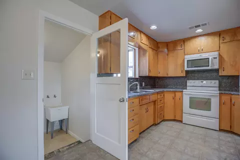 20882 Fig Tree Ln, Redding, CA 96002 photo 16