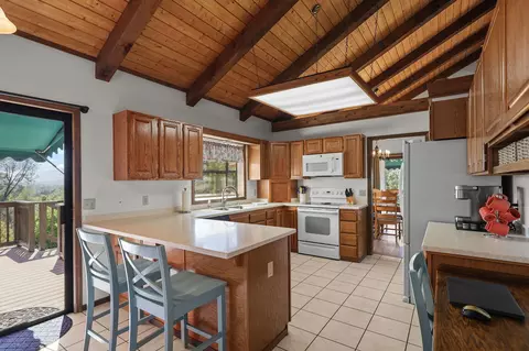 19924 Woodchuck Trl, Redding, CA 96003 photo 15