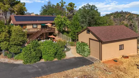 19924 Woodchuck Trl, Redding, CA 96003 photo 46