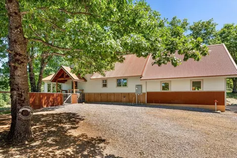 8000 Osprey Ln, Weed, CA 96094 photo 18