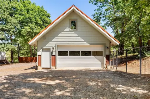 8000 Osprey Ln, Weed, CA 96094 photo 6