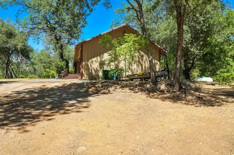 19759 Sweetwater Trl, Redding, CA 96003 photo 47