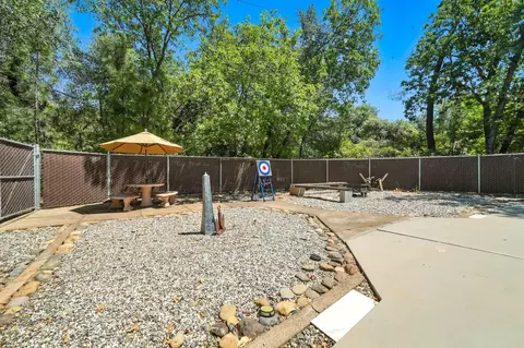 19759 Sweetwater Trl, Redding, CA 96003 photo 36