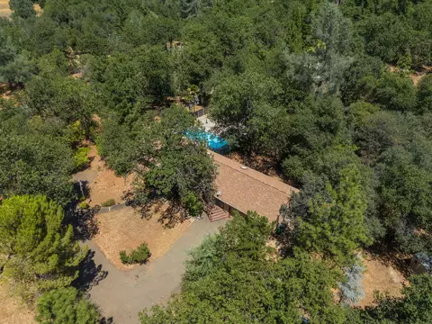 19759 Sweetwater Trl, Redding, CA 96003 photo 59