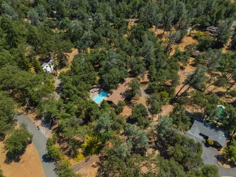 19759 Sweetwater Trl, Redding, CA 96003 photo 60