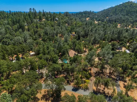 19759 Sweetwater Trl, Redding, CA 96003 photo 61