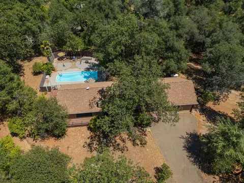 19759 Sweetwater Trl, Redding, CA 96003 photo 55