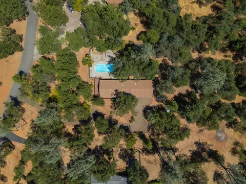 19759 Sweetwater Trl, Redding, CA 96003 photo 58