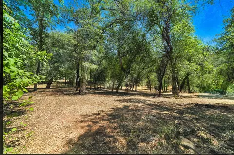 19759 Sweetwater Trl, Redding, CA 96003 photo 43