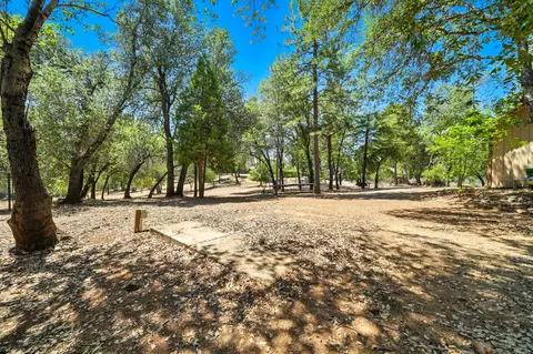 19759 Sweetwater Trl, Redding, CA 96003 photo 45