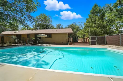 19759 Sweetwater Trl, Redding, CA 96003 photo 34