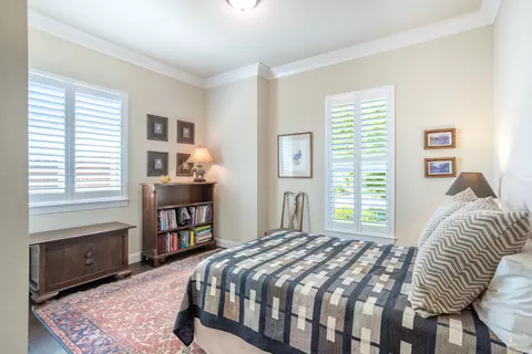 Bedroom - 875 Wind Cove Dr, Redding, CA 96001 photo 2 of 3