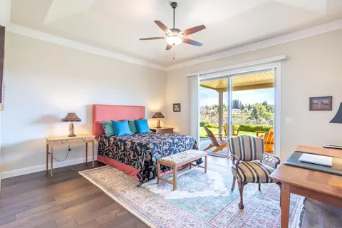 Bedroom - 875 Wind Cove Dr, Redding, CA 96001 photo 1 of 3