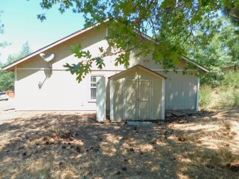 Exterior - 30315 Day Rd, Mcarthur, CA 96056 photo 2 of 2