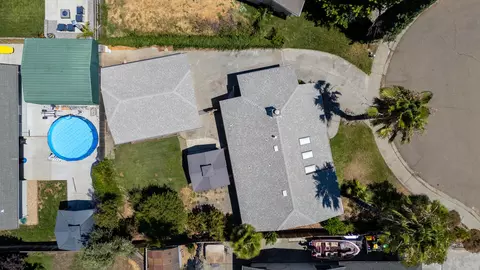View/Area - 2680 Oriole Dr, Red Bluff, CA 96080 photo 3 of 4