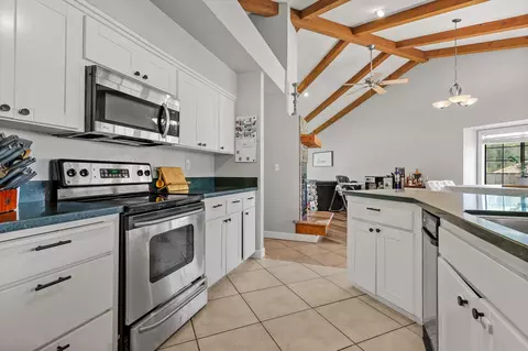 3897 Appalachian Way, Redding, CA 96001 photo 9
