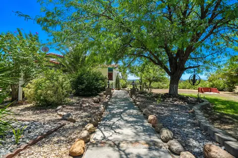 Exterior - 10750 Dixie Rd, Red Bluff, CA 96080 photo 21 of 24
