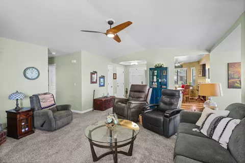 Living - 2788 Summerbreeze Pl, Redding, CA 96001 photo 2 of 3