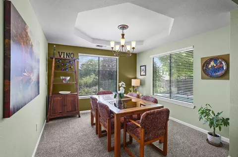 Dining - 2788 Summerbreeze Pl, Redding, CA 96001 photo 1 of 4