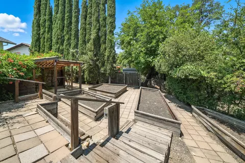 Exterior - 2440 Howard Dr, Redding, CA 96002 photo 9 of 13
