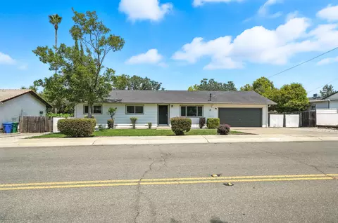 2440 Howard Dr, Redding, CA 96002