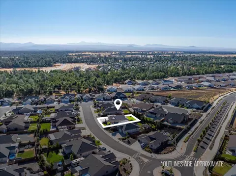 2828 San Pablo St, Redding, CA 96002 photo 2