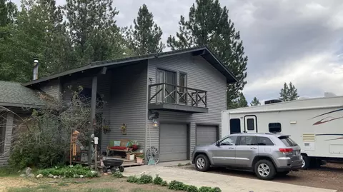 12739 Sugar Loaf Ln, Old Station, CA 96071