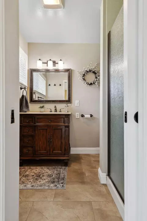 Bath - 7057 Riata Dr, Redding, CA 96002 photo 3 of 3
