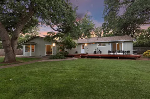 Exterior - 7057 Riata Dr, Redding, CA 96002 photo 34 of 42