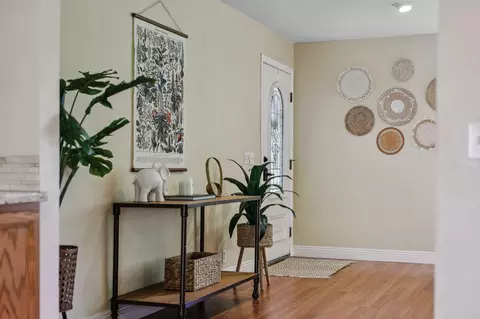 Entry Way - 7057 Riata Dr, Redding, CA 96002 photo 2 of 8