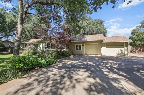 Exterior - 7057 Riata Dr, Redding, CA 96002 photo 39 of 42