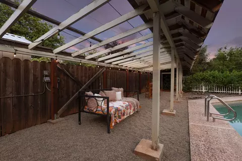 Exterior - 7057 Riata Dr, Redding, CA 96002 photo 22 of 42