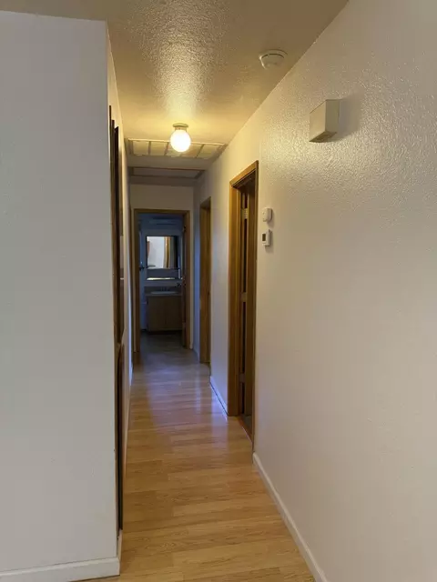 Entry Way - 4056 Cirrus St, Redding, CA 96002 photo 1 of 1
