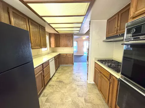 37181 Main St, Burney, CA 96013 photo 11
