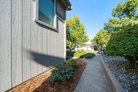 488 Ridgecrest Trl #132, Redding, CA 96003 photo 32