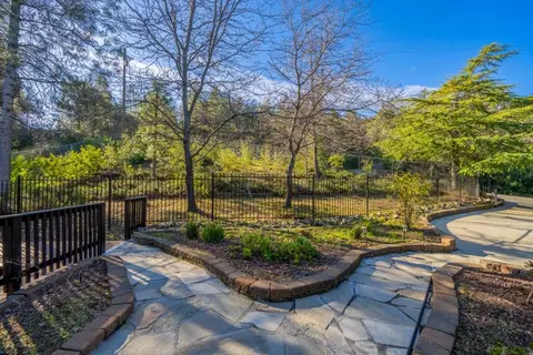 15943 Highland Cir, Redding, CA 96001 photo 16