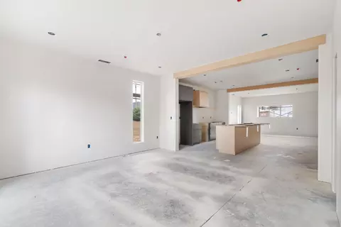 Living - 1319 Ridge Dr, Redding, CA 96001 photo 7 of 9