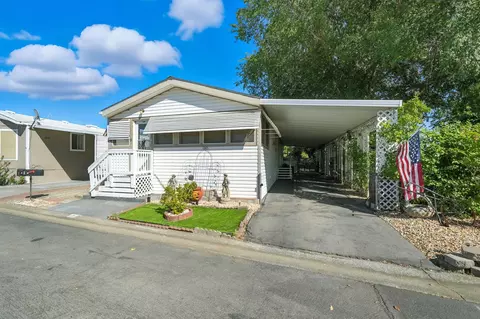 9 Casa Grande Dr, Red Bluff, CA 96080