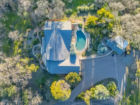 13815 Ide Adobe Ln, Red Bluff, CA 96080