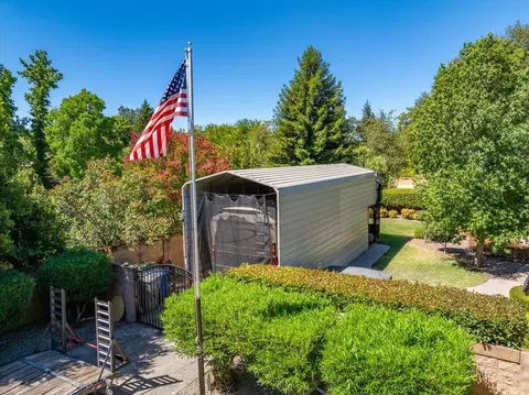 Exterior - 4664 Alta Camino Dr, Redding, CA 96002 photo 33 of 33