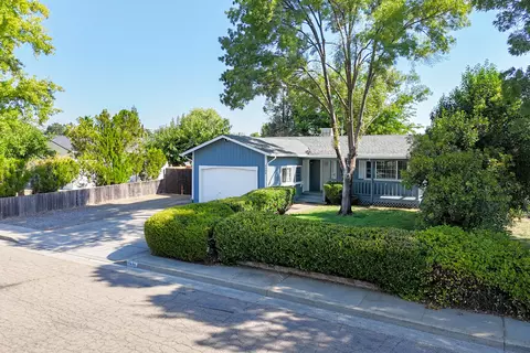 1639 Andrew Ave, Anderson, CA 96007