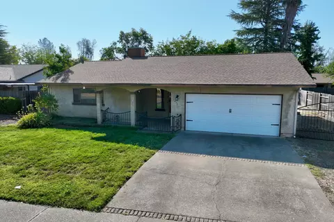 Exterior - 1413 Casa Vereda Way, Redding, CA 96003 photo 1 of 4