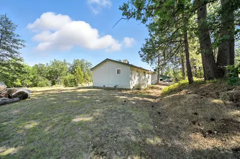 29764 E Highway 299 East E, Round Mountain, CA 96084 photo 21